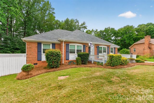 6507 Paleface Place, Charlotte, NC 28214