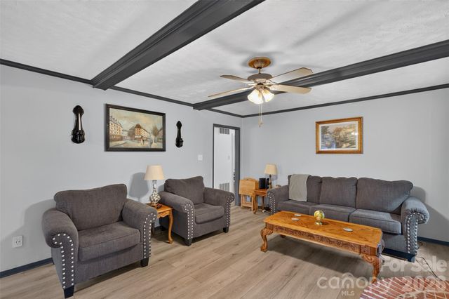 6507 Paleface Place, Charlotte, NC 28214