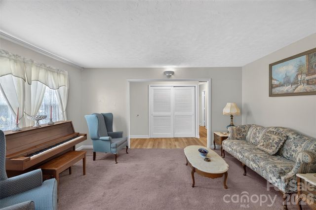 6507 Paleface Place, Charlotte, NC 28214