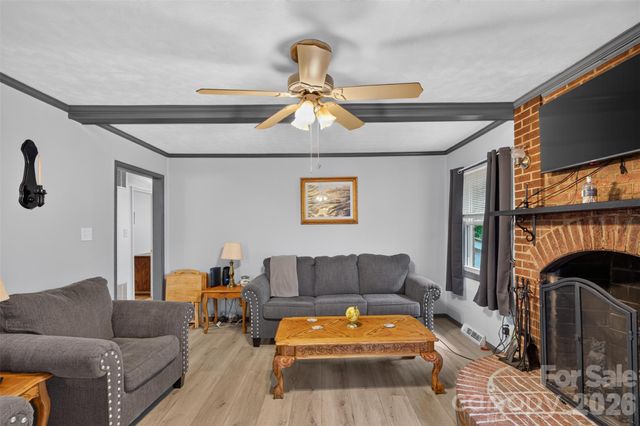 6507 Paleface Place, Charlotte, NC 28214