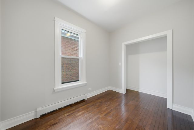 6245 S Damen Avenue, Chicago, IL 60636
