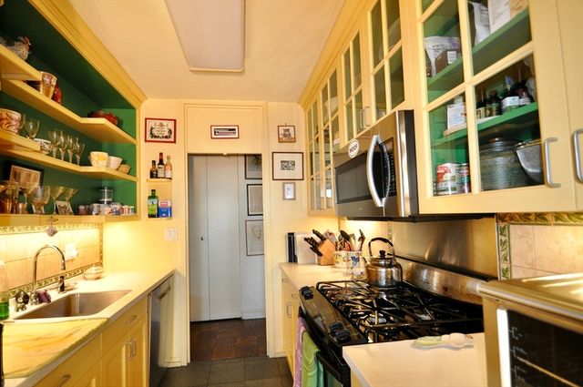 65 E India Row PHF, Boston, MA 02110