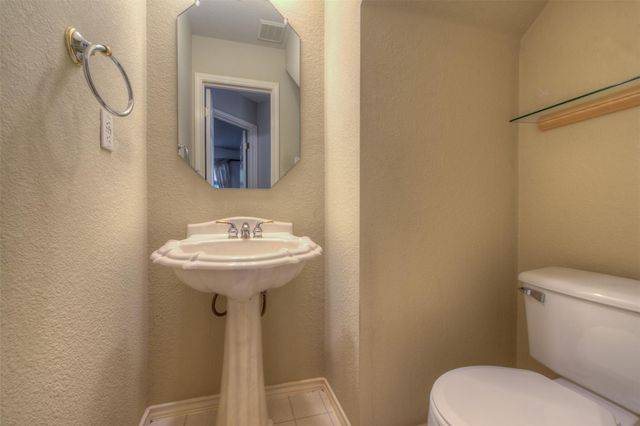 13500 Dulles Ave, Austin, TX 78729