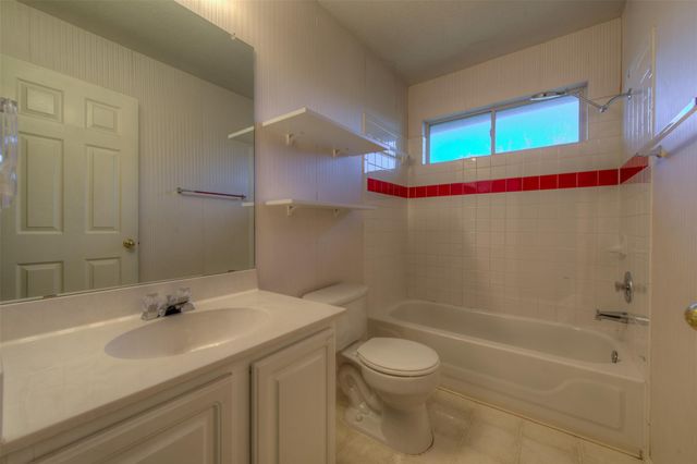 13500 Dulles Ave, Austin, TX 78729