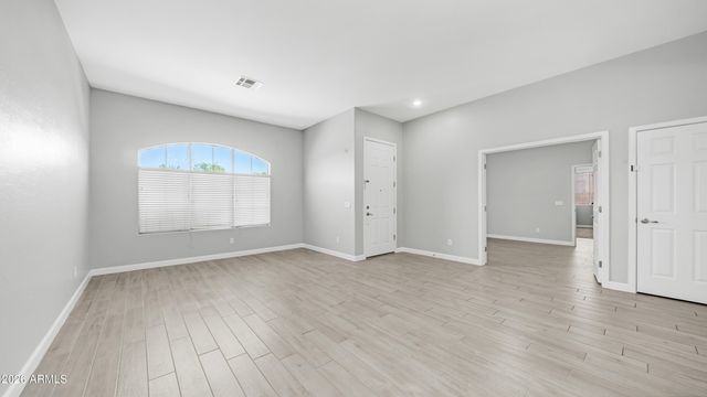 5381 W FOLLEY Street, Chandler, AZ 85226