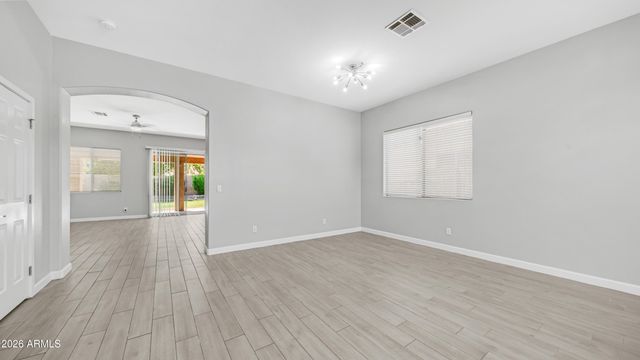 5381 W FOLLEY Street, Chandler, AZ 85226