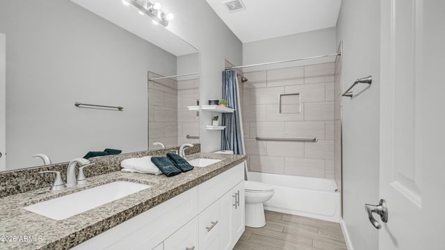 5381 W FOLLEY Street, Chandler, AZ 85226