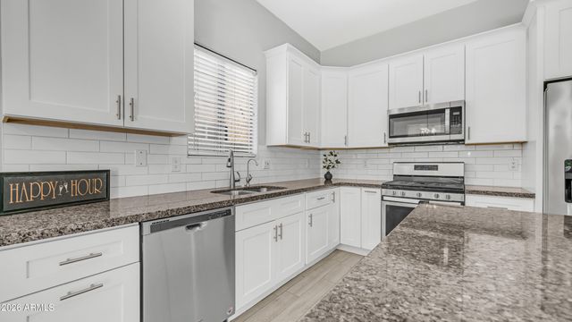 5381 W FOLLEY Street, Chandler, AZ 85226