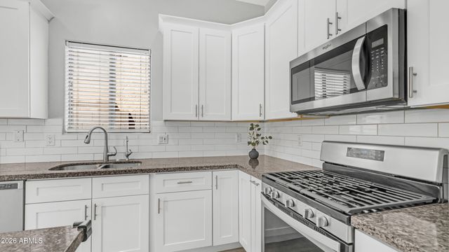 5381 W FOLLEY Street, Chandler, AZ 85226