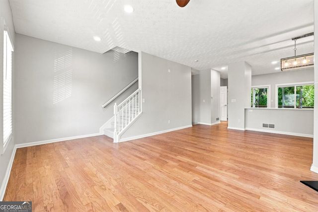3684 Lantern Walk Lane, Scottdale, GA 30079