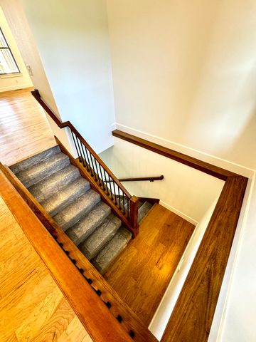 1620 W Silver Oak Drive, Springfield, MO 65810