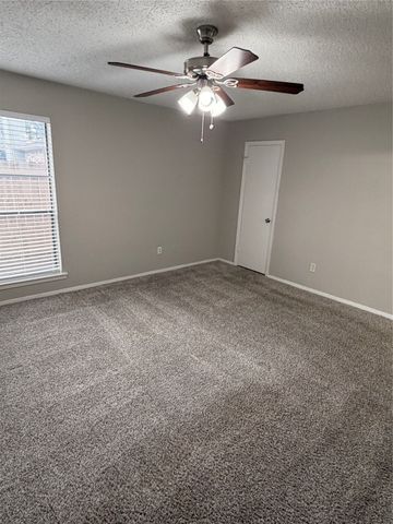 2011 Lavon Creek Lane, Arlington, TX 76006