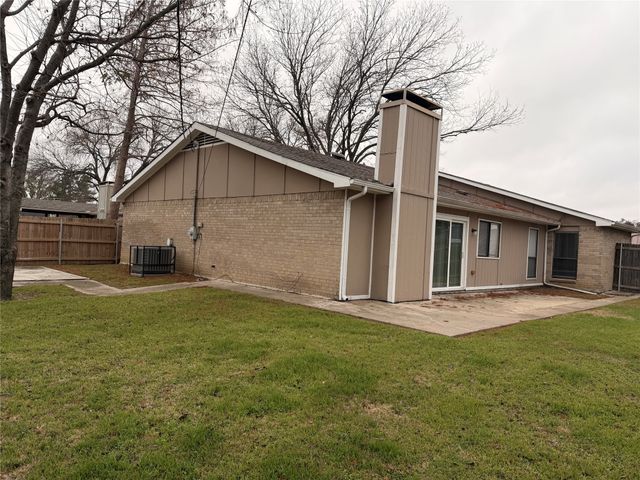 2011 Lavon Creek Lane, Arlington, TX 76006
