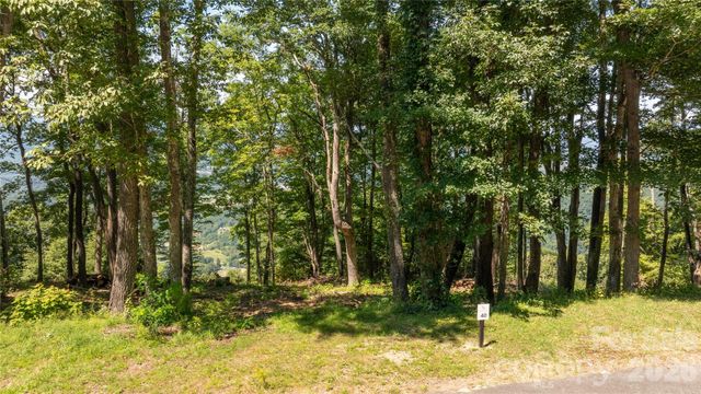 19 Estate Drive 40, Waynesville, NC 28786