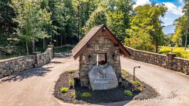 19 Estate Drive 40, Waynesville, NC 28786