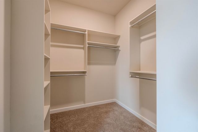 2888 S Maize Ct, Wichita, KS 67215