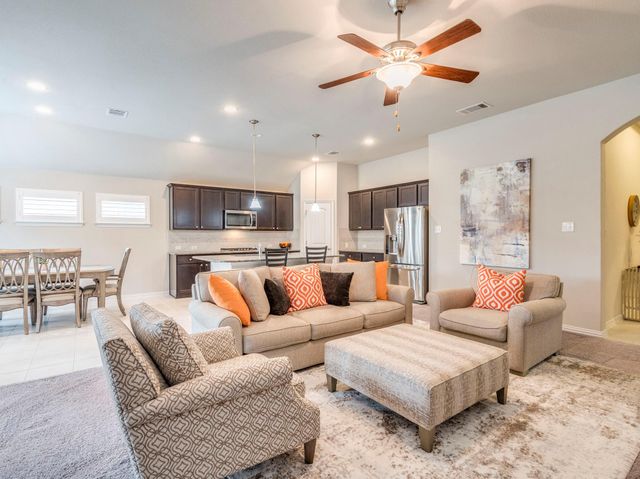 713 Vista Gardens DR, Buda, TX 78610