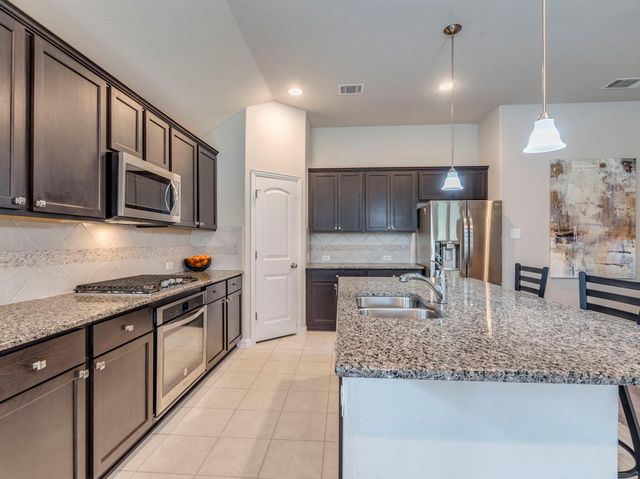 713 Vista Gardens DR, Buda, TX 78610