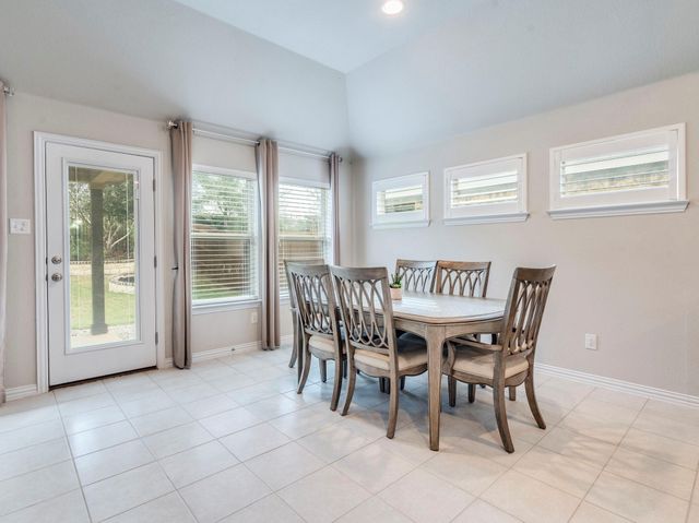 713 Vista Gardens DR, Buda, TX 78610