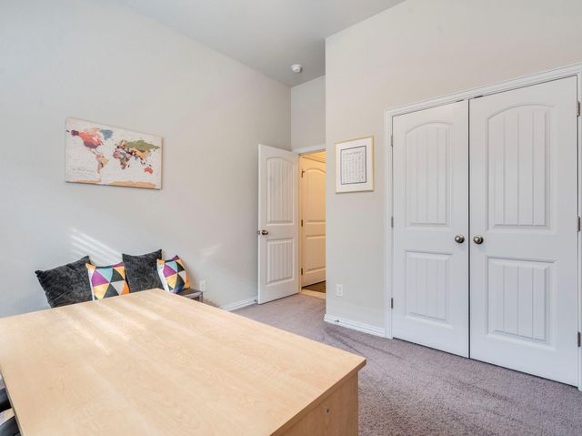 713 Vista Gardens DR, Buda, TX 78610