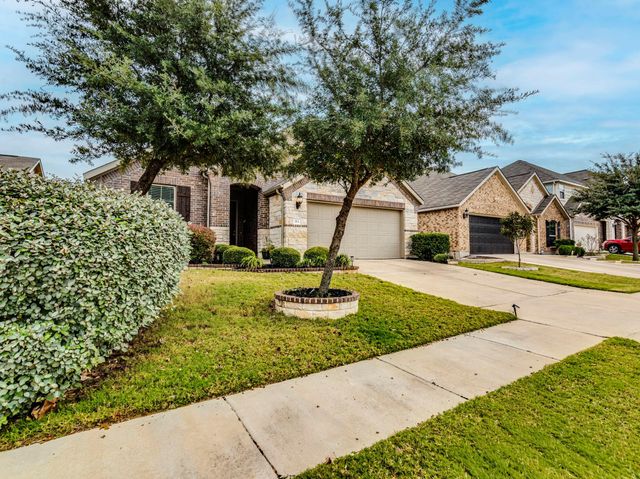 713 Vista Gardens DR, Buda, TX 78610