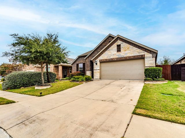 713 Vista Gardens DR, Buda, TX 78610