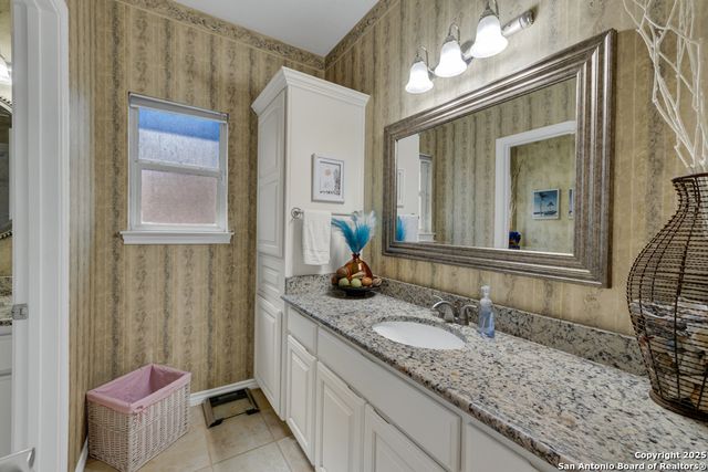 1171 Cherry Hill, New Braunfels, TX 78130
