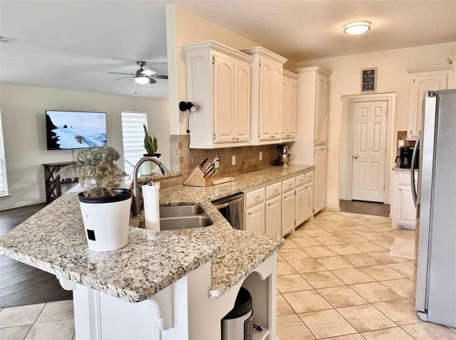 3606 NE Bradford ST, Lawton, OK 73507