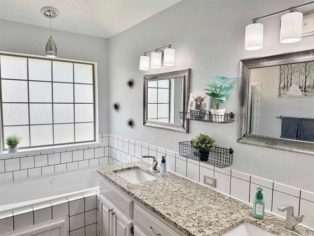 3606 NE Bradford ST, Lawton, OK 73507