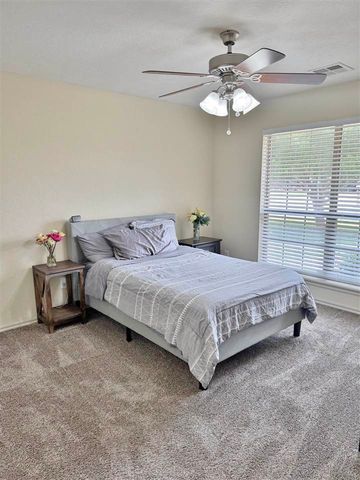3606 NE Bradford ST, Lawton, OK 73507