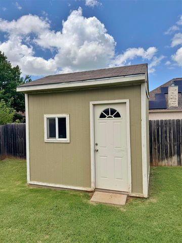 3606 NE Bradford ST, Lawton, OK 73507