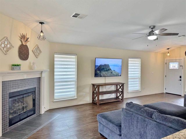 3606 NE Bradford ST, Lawton, OK 73507