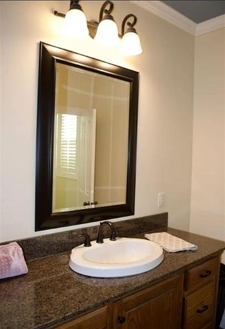 136 Merlot Drive, Moss Bluff, LA 70611