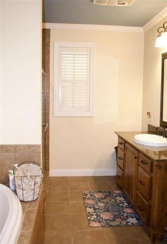 136 Merlot Drive, Moss Bluff, LA 70611