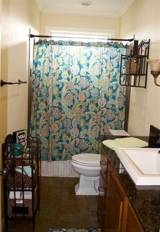 136 Merlot Drive, Moss Bluff, LA 70611