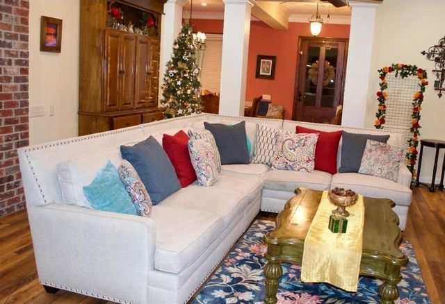 136 Merlot Drive, Moss Bluff, LA 70611