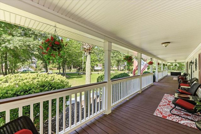 194 Pecan Drive, Summerville, SC 29483