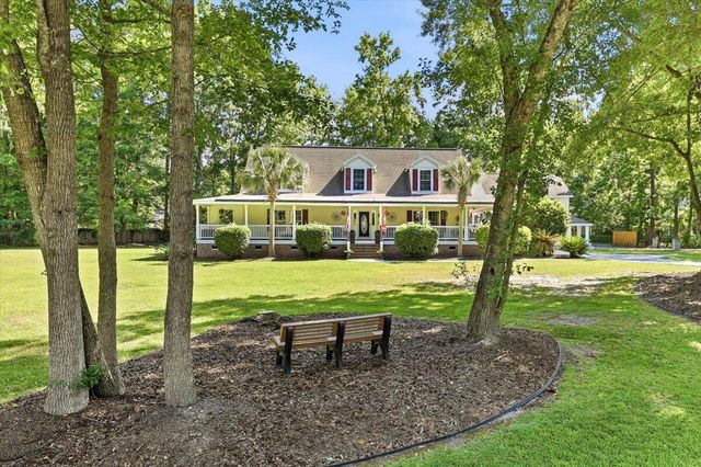 194 Pecan Drive, Summerville, SC 29483