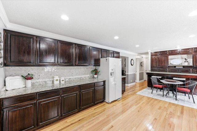 194 Pecan Drive, Summerville, SC 29483