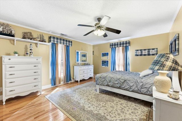 194 Pecan Drive, Summerville, SC 29483