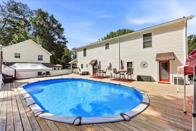 194 Pecan Drive, Summerville, SC 29483