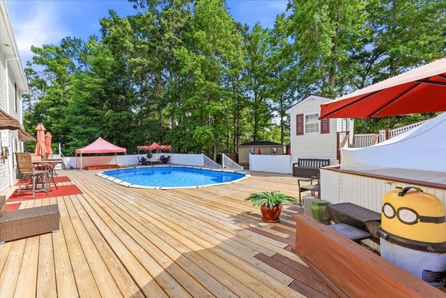 194 Pecan Drive, Summerville, SC 29483