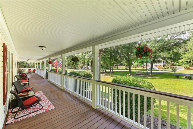 194 Pecan Drive, Summerville, SC 29483