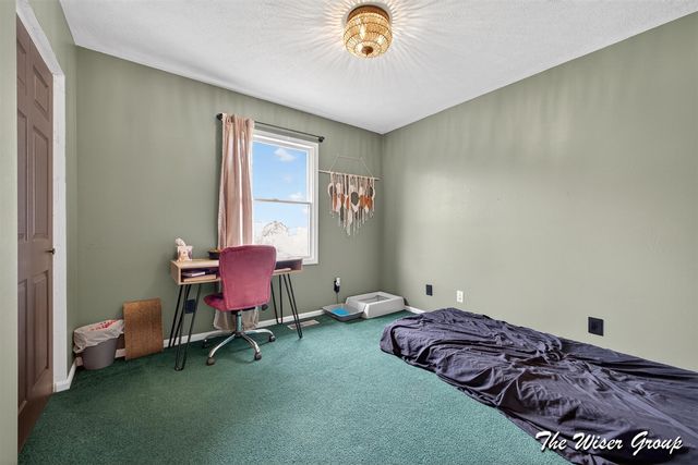 2713 Hillcrest Drive, Ionia, MI 48846