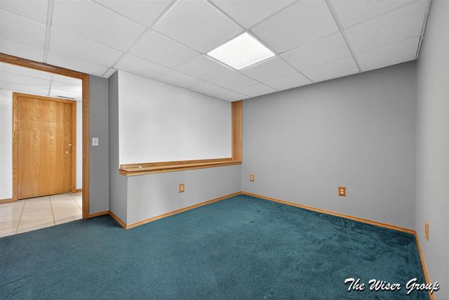 2713 Hillcrest Drive, Ionia, MI 48846