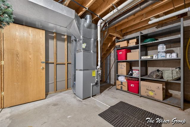 2713 Hillcrest Drive, Ionia, MI 48846