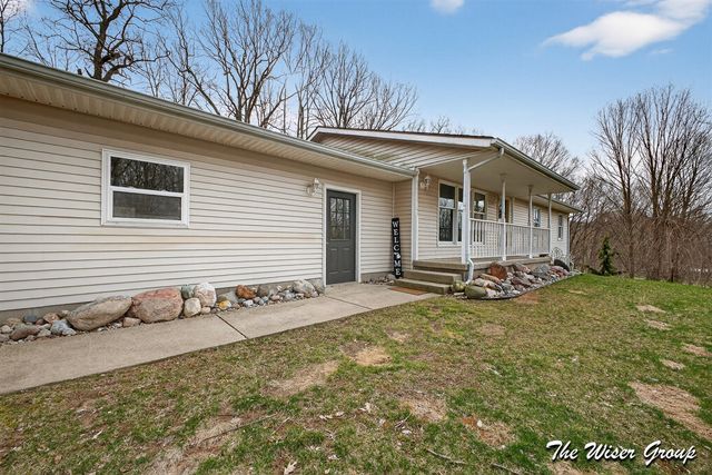 2713 Hillcrest Drive, Ionia, MI 48846