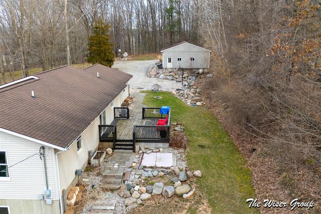 2713 Hillcrest Drive, Ionia, MI 48846