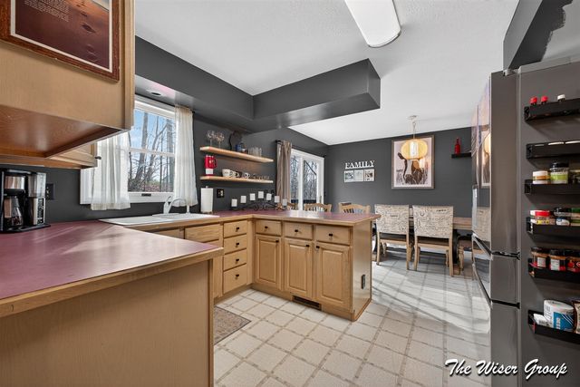 2713 Hillcrest Drive, Ionia, MI 48846