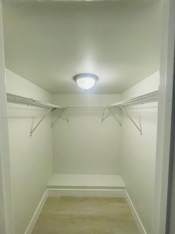 1236 SW 4th St, Miami, FL 33135